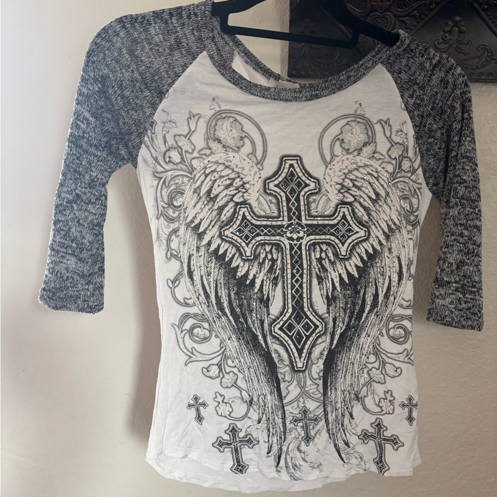 Women's Black and White Graphic cross and wing top